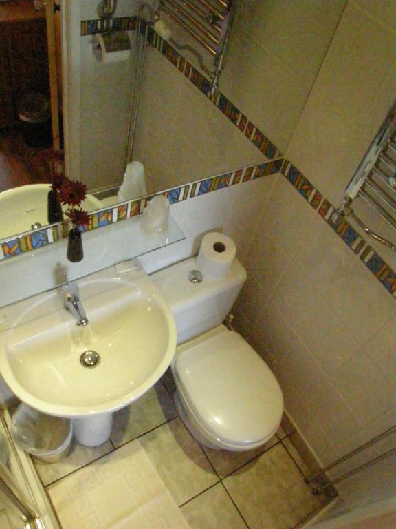 Leonardos Guest House Суонзи Стая снимка